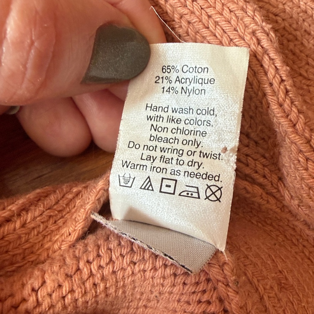 Button-Side Knit Sweater - Picture 4 of 5